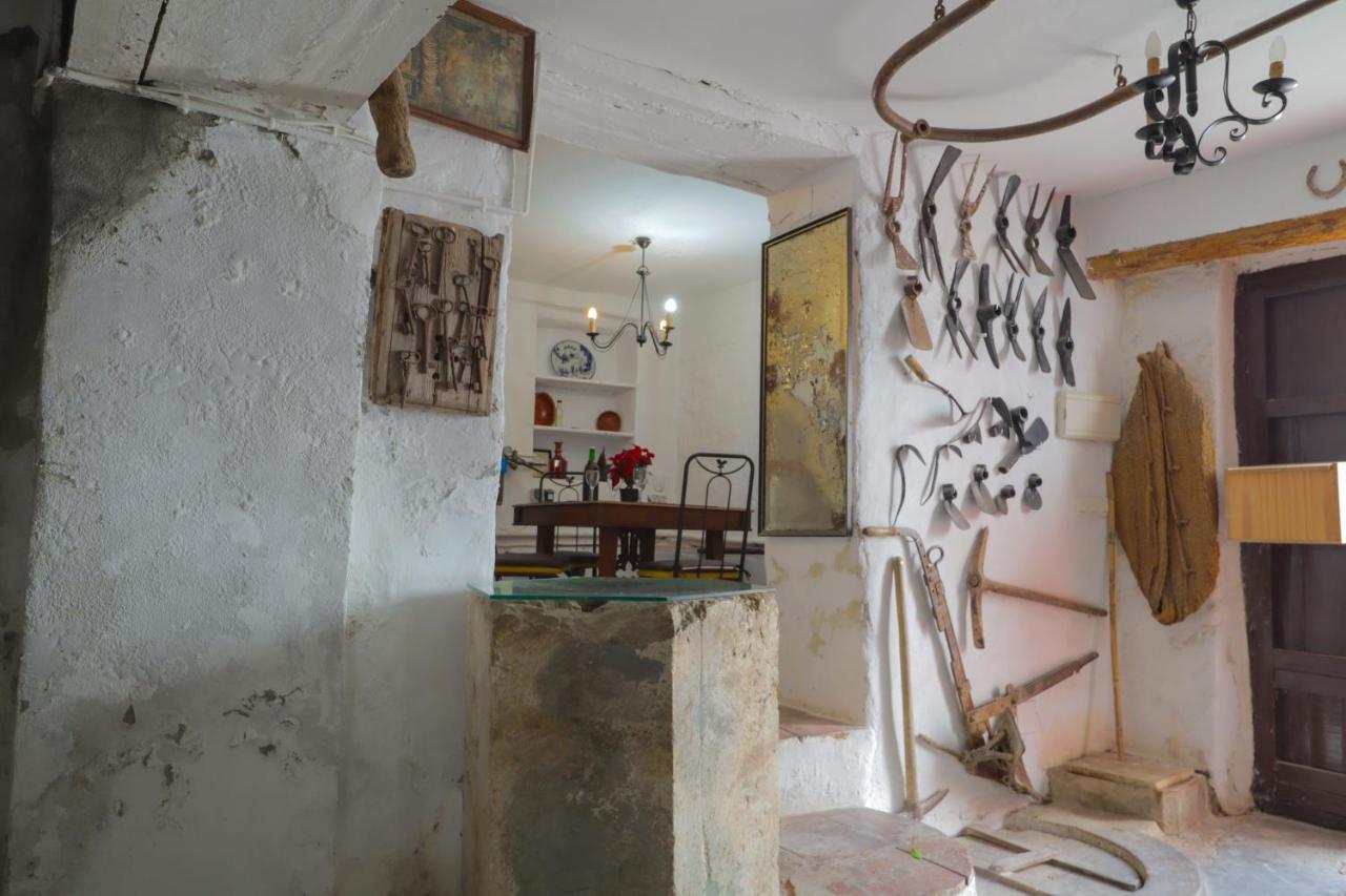 ホテル Casa Hadriano Cómpeta エクステリア 写真
